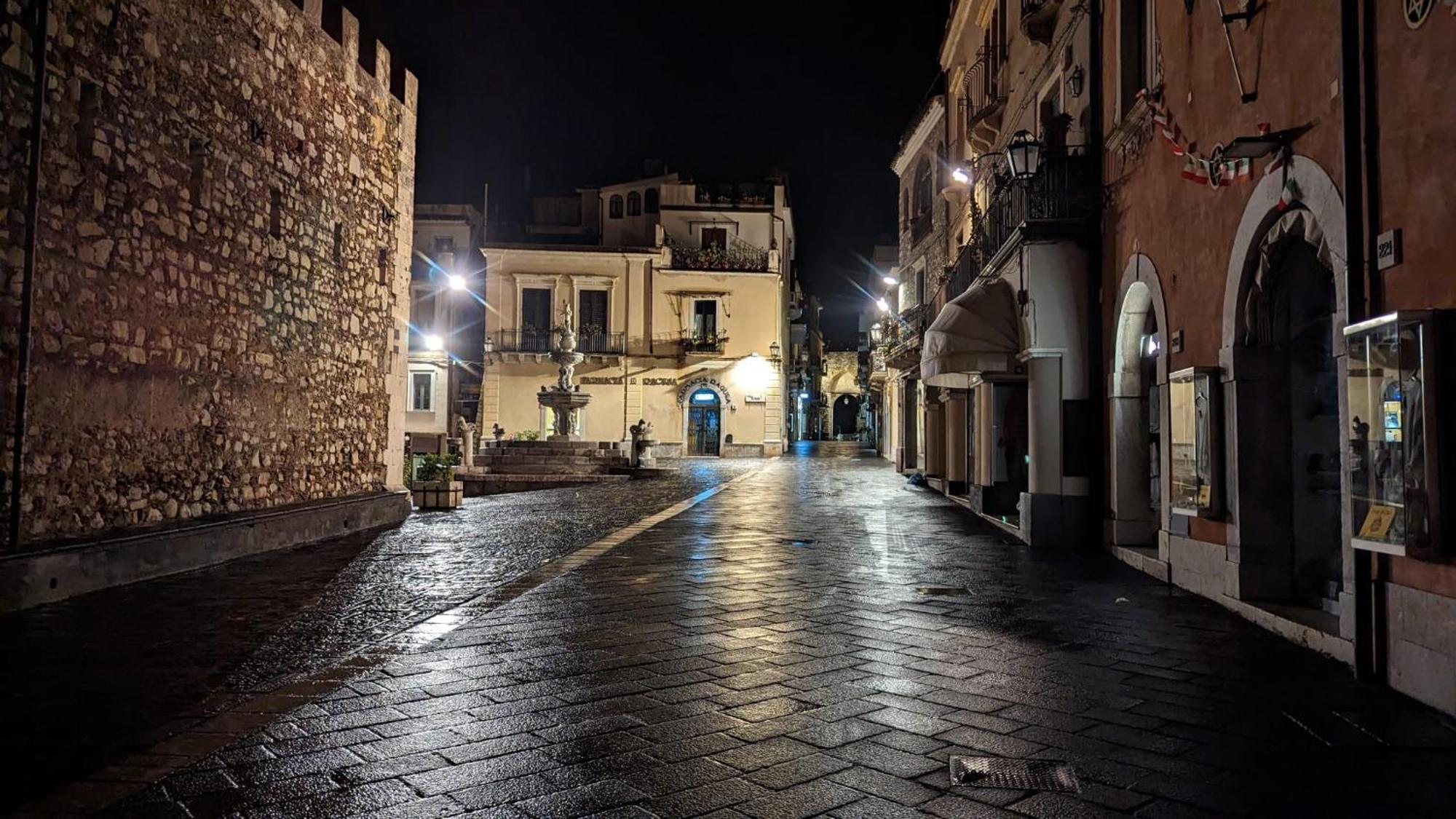 Opuntia Charming Rooms Taormina Esterno foto